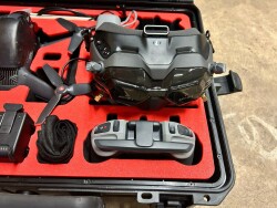 DJI FPV Combo (Drone, Headset and Controller)all cables and chargers Image #4