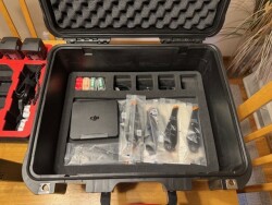 DJI Mavic pro 3 Fly More Combo with RC Pro - Never used, 5 batteries, hard case and many extras. Image #4