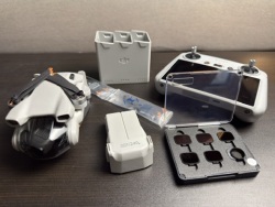 DJI MINI 3 with accessories 249g Image