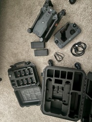 Selling Matrice 30T - less than 30 MINUTE FLIGHT TIME Image #2