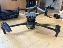 Matrice 30T DJI thermal drone - next to new Image #3
